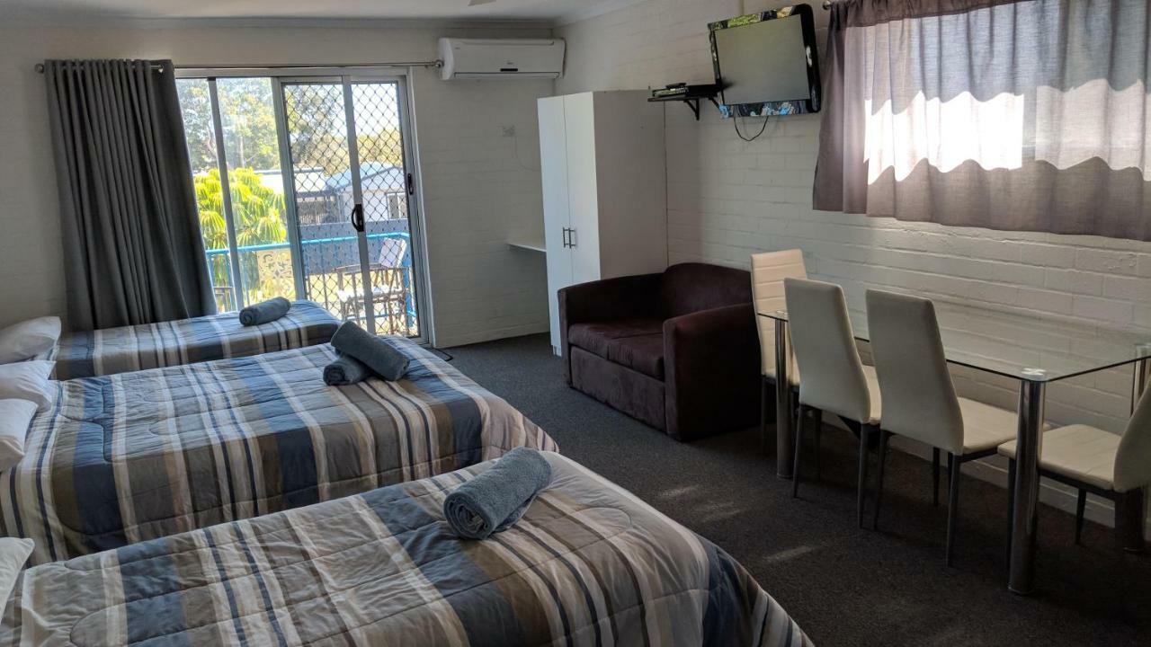 ハリントン ビレッジ モーテル Manning Point エクステリア 写真